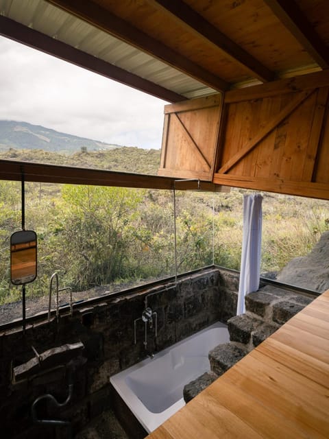 Day, Natural landscape, Bathroom, View (from property/room), Mountain view