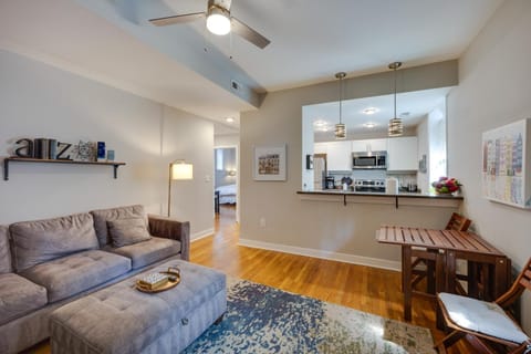 Chic Richmond Retreat with Quaint Private Patio! Apartment in Richmond