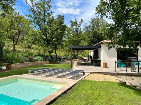 Luxury Villa with Pool en Provence Villa in Le Puy-Sainte-Réparade