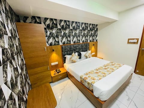 Hotel Lemon Gota Bed and Breakfast in Ahmedabad