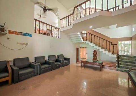 Royal Experiences Icon Beach House, ECR Sea Side Villa Condo in Chennai