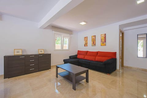 Communal lounge/ TV room, Living room