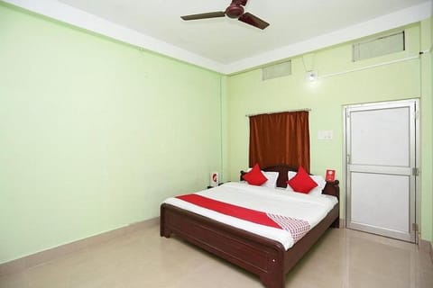 Hotel Somnath Guest House ! Puri Hotel in Puri