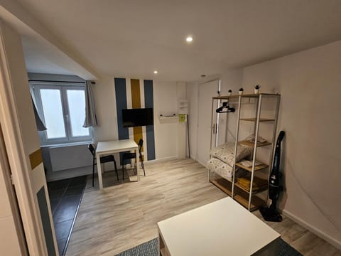 Le Jean Jaurès - Studio dock Apartment in Rouen