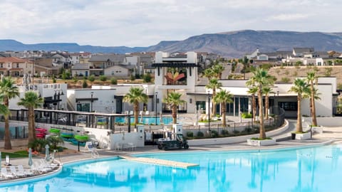 Family Friendly Lagoon Get Away condo Copropriété in St George