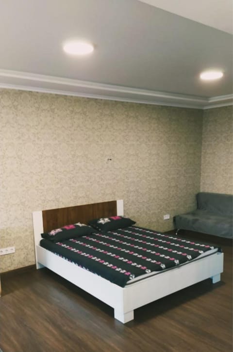 Квартира рядом с Вокзалом Apartment in Dnipro