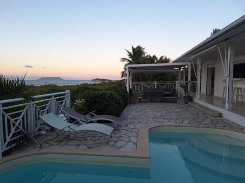 Villa Muscade guadeloupe, piscine, vue mer et accès plage Villa in Grande-Terre, Guadeloupe