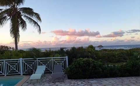 Villa Muscade guadeloupe, piscine, vue mer et accès plage Villa in Grande-Terre, Guadeloupe