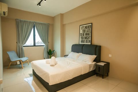 Cosy City-View Suite in Town Condo in Ipoh
