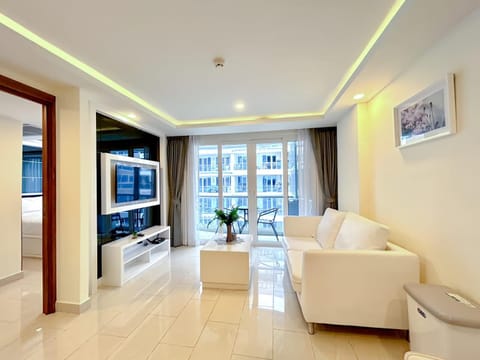 Grand Avenue Residence condominium Apartment in Pattaya City