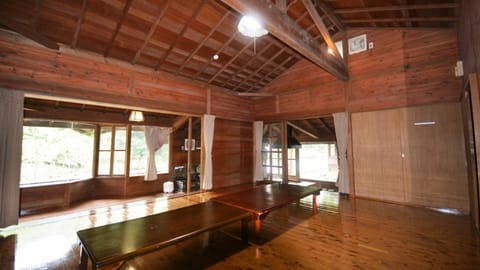 Tabino Camping Base Akiu Tree House - Vacation STAY 23967v Camping /
Complejo de autocaravanas in Sendai