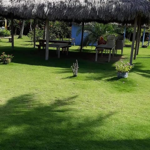 HOSTAL CRUZ DEL MAR Bed and Breakfast in Choco, Colombia