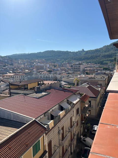 Property building, Day, Natural landscape, City view, Mountain view