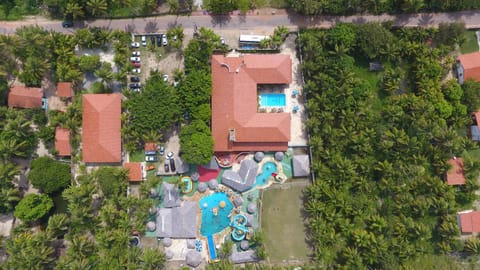 Property building, Day, Natural landscape, Bird's eye view, Pool view, Swimming pool