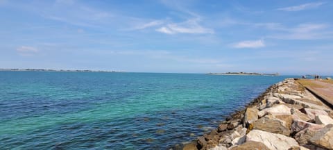 Gîte la rose des vents N 1 Apartamento in Saint-Vaast-la-Hougue