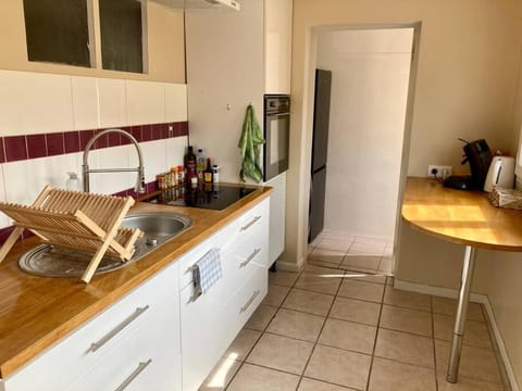 bel appartement lumineux 6 personnes Apartment in Valence