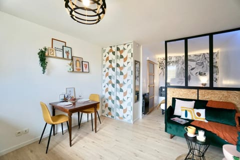 L'Arty Apartment in Lorient