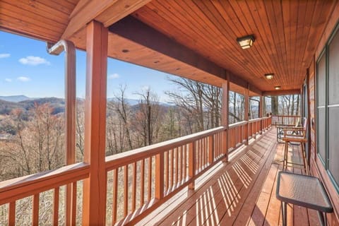 Amazing Views and Convenient to Boone and ASU Maison in Brushy Fork