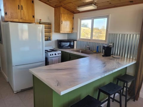 Modern Cowboy Retreat Haus in Yucca Valley