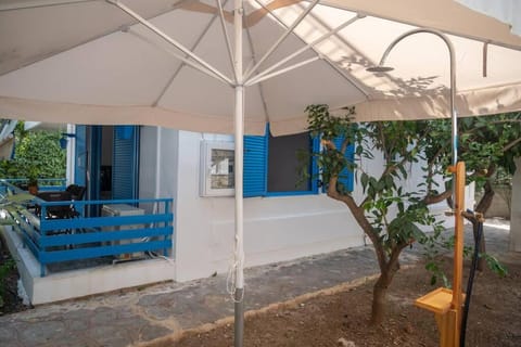 Askeli's memories Apartment in Poros