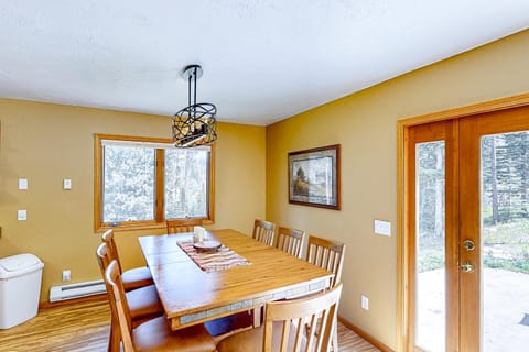 Black Hills Hideaway Maison in North Lawrence