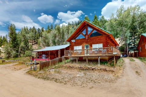 Hideaway on High Casa in Red River