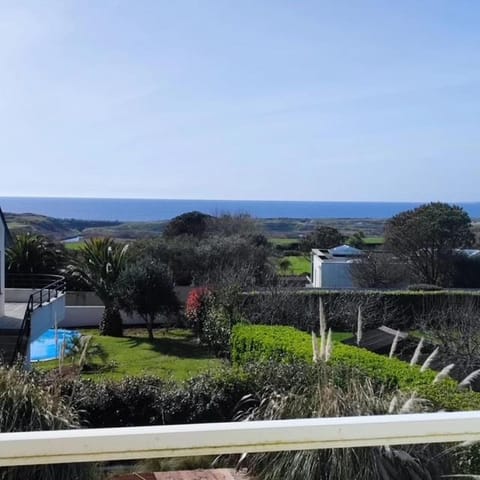 Maison spacieuse avec piscine Villa in Ploemeur