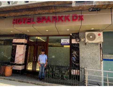 Hotel Sparkk Deluxe, New Delhi Location de vacances in New Delhi