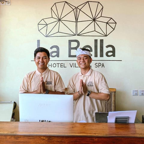 La Bella - Hotel Villa & Spa Chalet in Pemenang