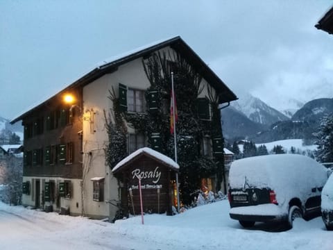 B&B Rosaly Bed and Breakfast in Fribourg, Switzerland