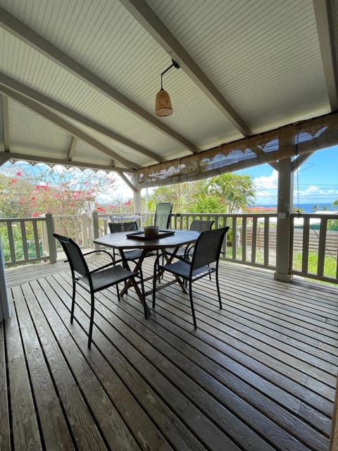 Patio, View (from property/room), Balcony/Terrace, Dining area, Sea view