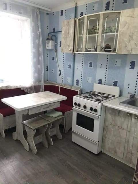 Уютная 2х комнатная квартира 40 лет Condo in Dnipropetrovsk Oblast