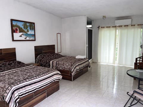 Teques inn Hostel in Tequesquitengo