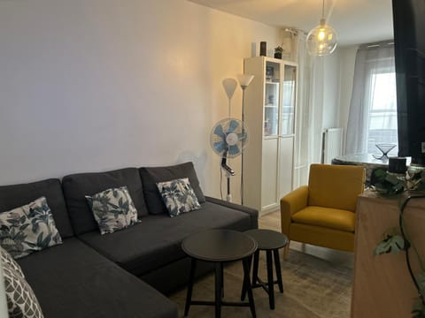 Appartement T2 -Parking -35Min Paris RER 2Min à Pied Apartamento in Corbeil-Essonnes