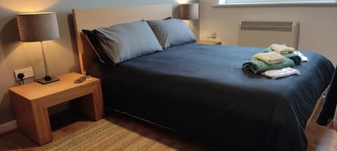 Modern 1-Bed Flat in Wigan Copropriété in Wigan