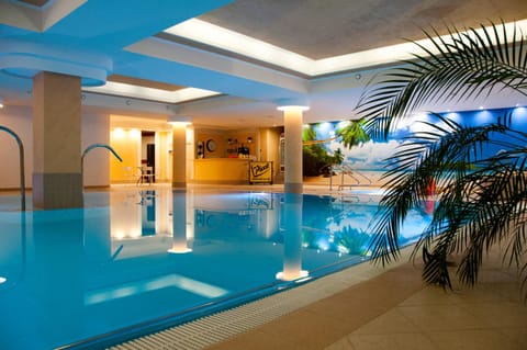 Hot Tub, Spa and wellness centre/facilities, Swimming pool