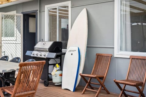 Beach Escape-50m to Wamberal Beach Apartamento in Terrigal