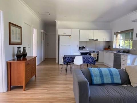 Eos 2 Apartment in Esperance