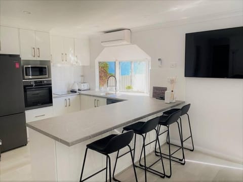 Salt & Soul Beach Shack Apartment in Esperance