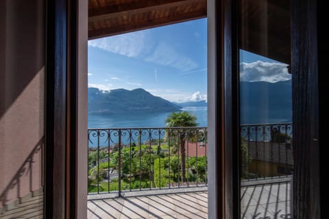 Casa Panoramica - Happy Rentals Apartment in Ascona