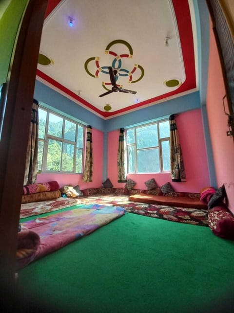 POP HOME Rozia Homestay Apartamento in Punjab