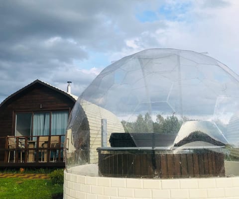 Property building, Activities, Hot Tub