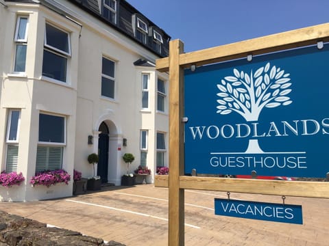 Woodlands Guest House Alojamiento y desayuno in Saundersfoot