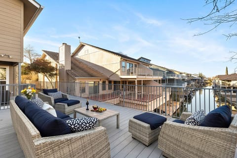 Luxury on Lake LBJ with Hot Tub Firepit & Boat Slip House in Horseshoe Bay