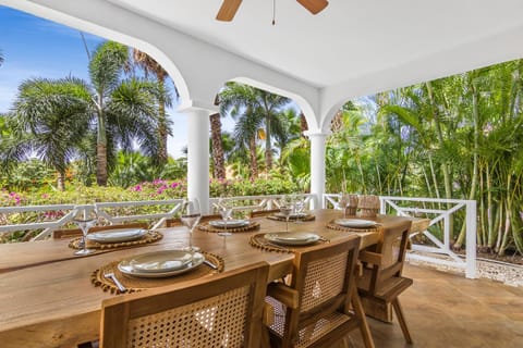 Patio, Balcony/Terrace, Dining area, Garden view