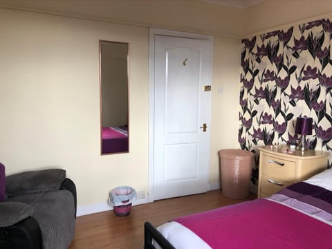 Scardroy Falkirk - 3 Bedroom Apartment Appartamento in Falkirk