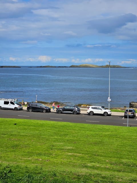 Saltwater Edge Apartment Apartment in Portrush