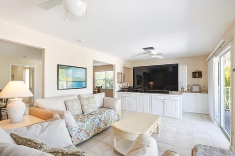 Lobster Lodge and Manatee Manor Casa in Duck Key