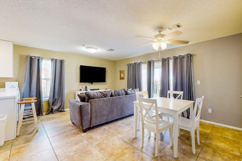 Sunset Harbour Villas 1-111 Apartment in Pensacola Beach