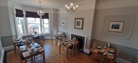 Photo of the whole room, Decorative detail, Dining area, English/Irish breakfast